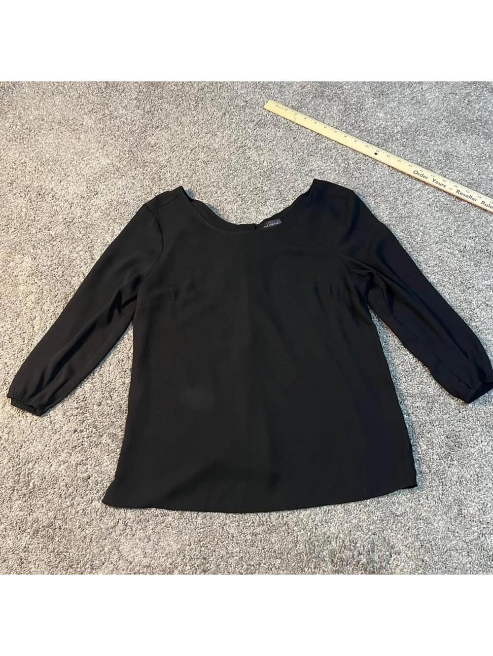 The Limited Women’s Black Bow and Ruffle Back Long Sleeve Blouse size Small